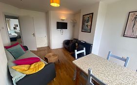 Crescent Close